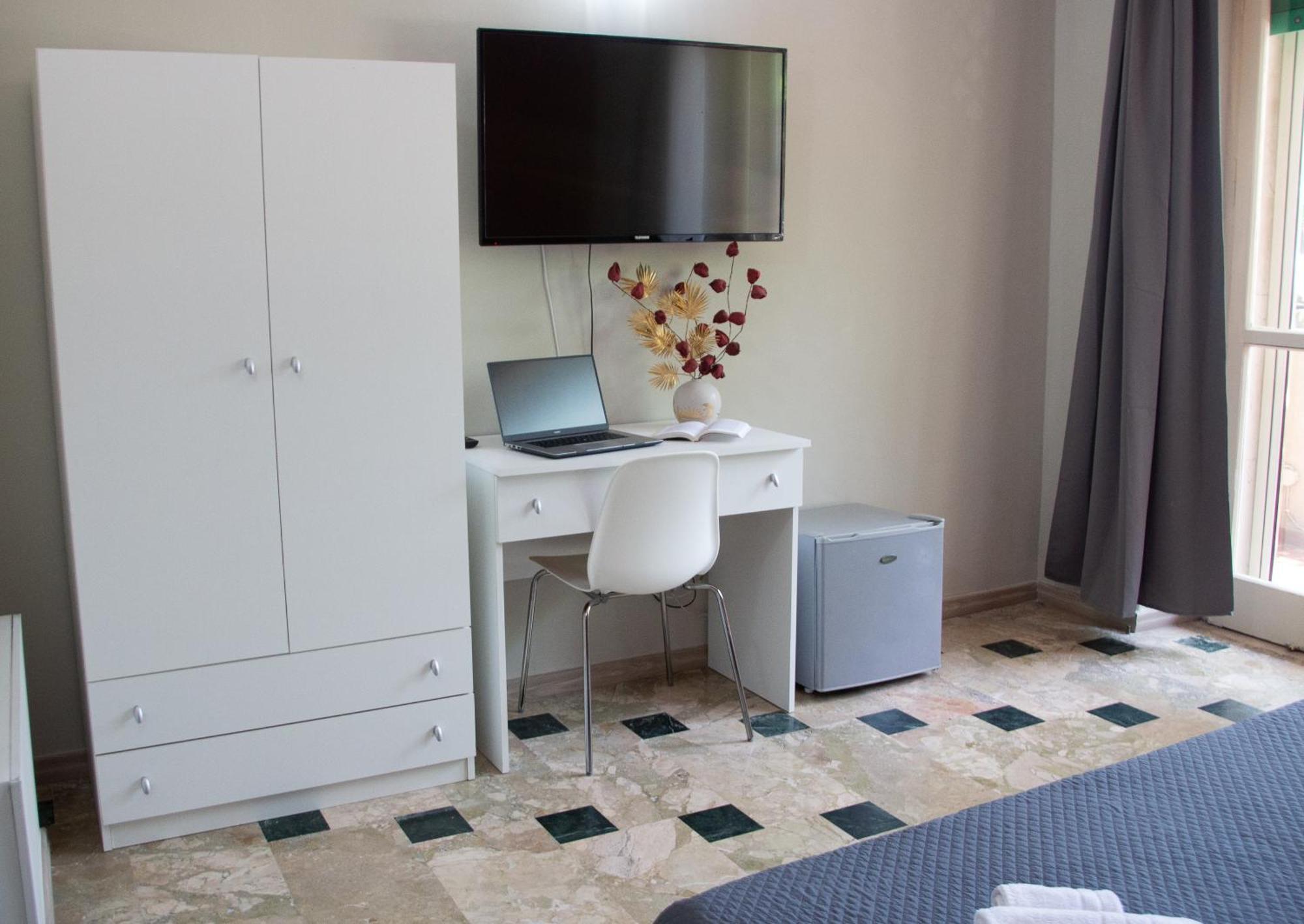 Mirage Mer B&B Catania Bagian luar foto